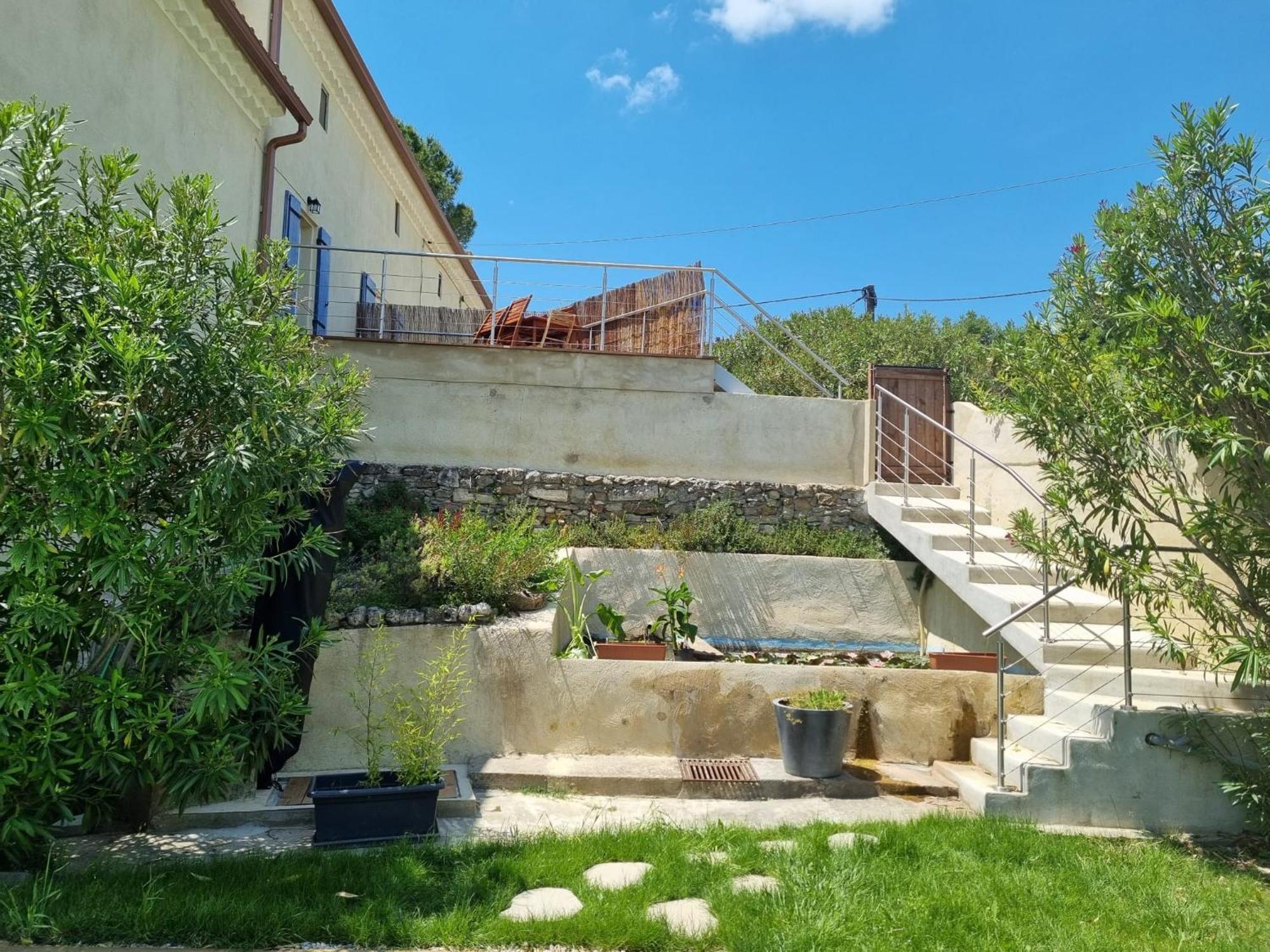 Vila Au Fil De Soi Saint-Julien-de-Peyrolas Exteriér fotografie