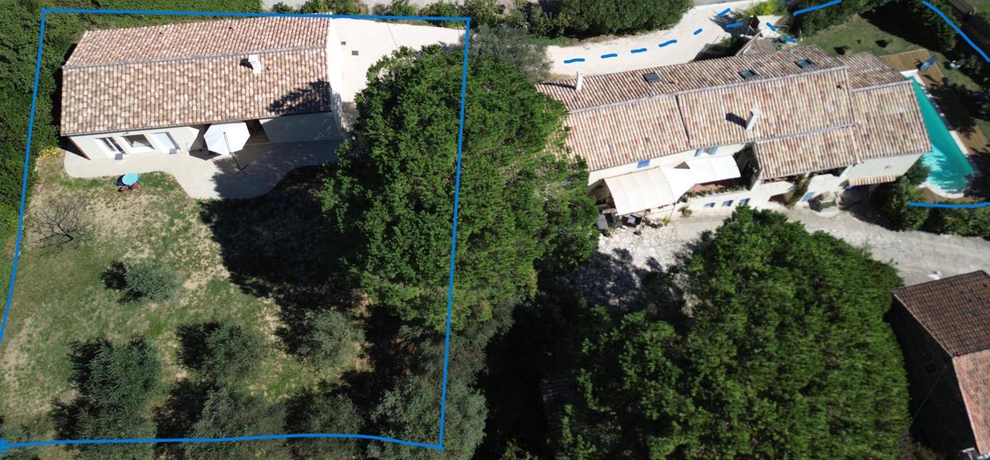 Vila Au Fil De Soi Saint-Julien-de-Peyrolas Pokoj fotografie